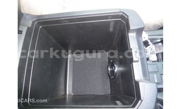 Acheter Import Voiture Toyota Prado Autre à Import - Dubai, Bujumbura Acheter Import Voiture Toyota Prado Autre à Import - Dubai, Bujumbura