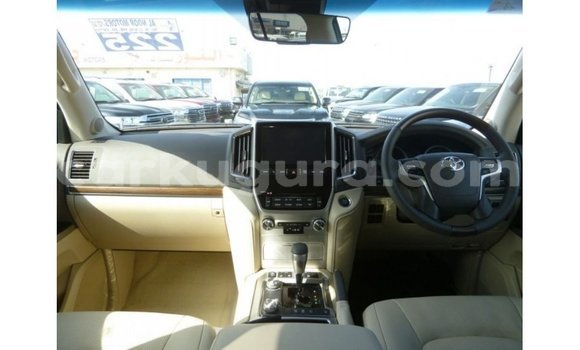 Buy Import Toyota Land Cruiser Black Car in Import - Dubai in Bujumbura Buy Import Toyota Land Cruiser Black Car in Import - Dubai in Bujumbura