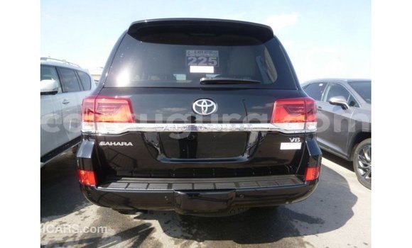 Nunua Imported Toyota Land Cruiser Nyeusi Gari ndani ya Import - Dubai nchini Bujumbura Nunua Imported Toyota Land Cruiser Nyeusi Gari ndani ya Import - Dubai nchini Bujumbura