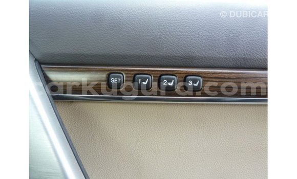 Nunua Imported Toyota Land Cruiser Nyeusi Gari ndani ya Import - Dubai nchini Bujumbura Nunua Imported Toyota Land Cruiser Nyeusi Gari ndani ya Import - Dubai nchini Bujumbura