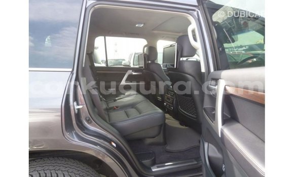 Acheter Import Voiture Toyota Land Cruiser Autre à Import - Dubai, Bujumbura Acheter Import Voiture Toyota Land Cruiser Autre à Import - Dubai, Bujumbura