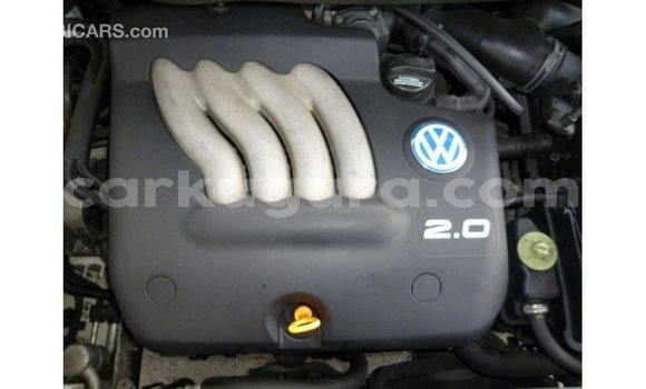 Buy Import Volkswagen Beetle White Car in Import - Dubai in Bujumbura Buy Import Volkswagen Beetle White Car in Import - Dubai in Bujumbura