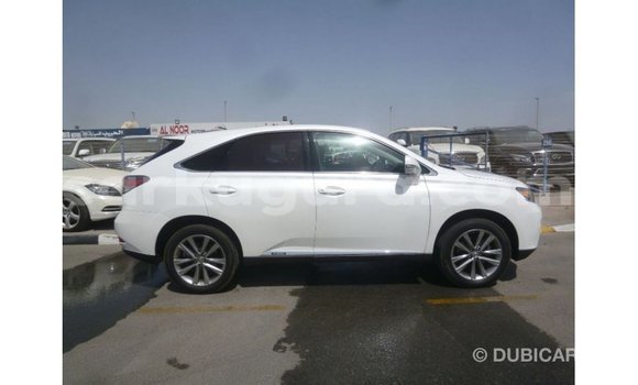 Nunua Imported Lexus RX Nyeupe Gari ndani ya Import - Dubai nchini Bujumbura Nunua Imported Lexus RX Nyeupe Gari ndani ya Import - Dubai nchini Bujumbura
