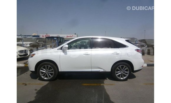 Acheter Import Voiture Lexus RX Blanc à Import - Dubai, Bujumbura Acheter Import Voiture Lexus RX Blanc à Import - Dubai, Bujumbura