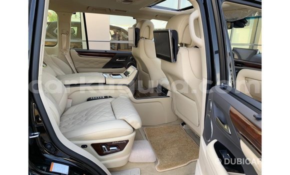 Acheter Import Voiture Lexus LX Beige à Import - Dubai, Bujumbura Acheter Import Voiture Lexus LX Beige à Import - Dubai, Bujumbura