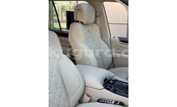 Acheter Import Voiture Lexus LX Beige à Import - Dubai, Bujumbura Acheter Import Voiture Lexus LX Beige à Import - Dubai, Bujumbura