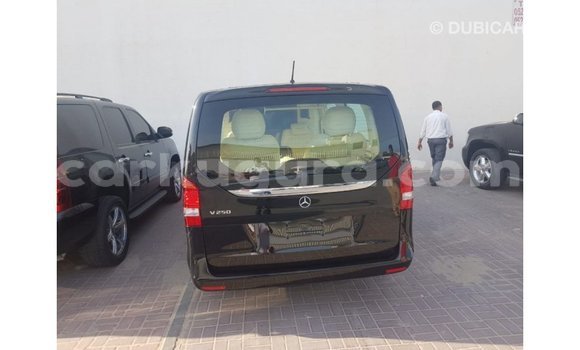 Acheter Import Voiture Mercedes-Benz 250 Noir à Import - Dubai, Bujumbura Acheter Import Voiture Mercedes-Benz 250 Noir à Import - Dubai, Bujumbura