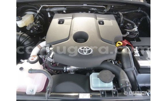 Acheter Import Voiture Toyota Hilux Noir à Import - Dubai, Bujumbura Acheter Import Voiture Toyota Hilux Noir à Import - Dubai, Bujumbura