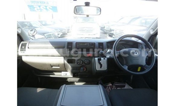 Nunua Imported Toyota Hiace Nyeupe Gari ndani ya Import - Dubai nchini Bujumbura Nunua Imported Toyota Hiace Nyeupe Gari ndani ya Import - Dubai nchini Bujumbura