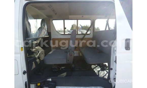 Acheter Import Voiture Toyota Hiace Blanc à Import - Dubai, Bujumbura Acheter Import Voiture Toyota Hiace Blanc à Import - Dubai, Bujumbura