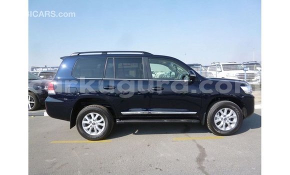 Nunua Imported Toyota Land Cruiser Bluu Gari ndani ya Import - Dubai nchini Bujumbura Nunua Imported Toyota Land Cruiser Bluu Gari ndani ya Import - Dubai nchini Bujumbura
