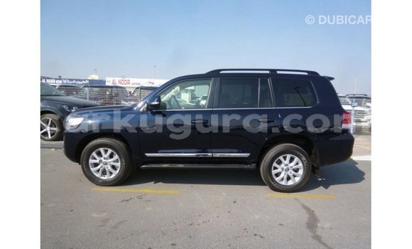 Nunua Imported Toyota Land Cruiser Bluu Gari ndani ya Import - Dubai nchini Bujumbura Nunua Imported Toyota Land Cruiser Bluu Gari ndani ya Import - Dubai nchini Bujumbura