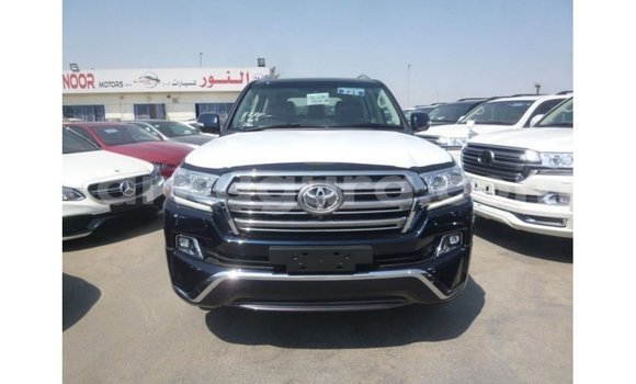 Buy Import Toyota Land Cruiser Blue Car in Import - Dubai in Bujumbura Buy Import Toyota Land Cruiser Blue Car in Import - Dubai in Bujumbura