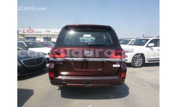 Acheter Import Voiture Toyota Land Cruiser Rouge à Import - Dubai, Bujumbura Acheter Import Voiture Toyota Land Cruiser Rouge à Import - Dubai, Bujumbura