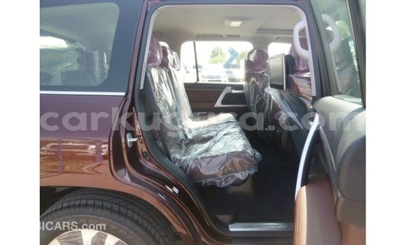 Acheter Import Voiture Toyota Land Cruiser Rouge à Import - Dubai, Bujumbura Acheter Import Voiture Toyota Land Cruiser Rouge à Import - Dubai, Bujumbura