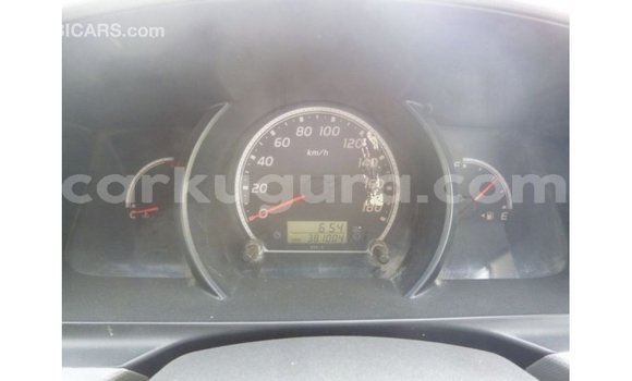 Acheter Import Voiture Toyota Hiace Blanc à Import - Dubai, Bujumbura Acheter Import Voiture Toyota Hiace Blanc à Import - Dubai, Bujumbura