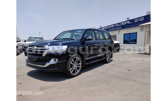 Nunua Imported Toyota Land Cruiser Nyeusi Gari ndani ya Import - Dubai nchini Bujumbura Nunua Imported Toyota Land Cruiser Nyeusi Gari ndani ya Import - Dubai nchini Bujumbura