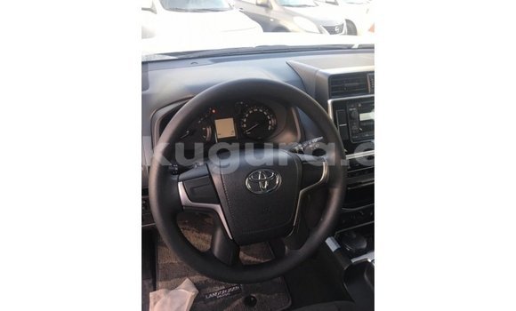 Acheter Import Voiture Toyota Prado Noir à Import - Dubai, Bujumbura Acheter Import Voiture Toyota Prado Noir à Import - Dubai, Bujumbura