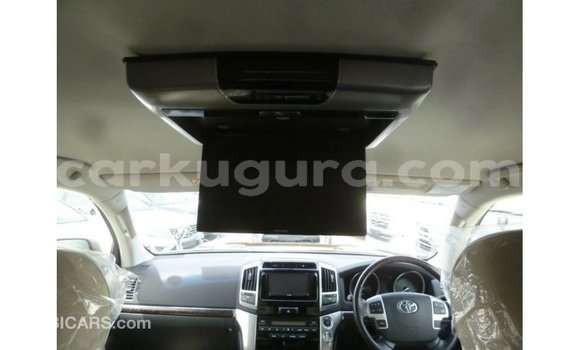 Acheter Import Voiture Toyota Land Cruiser Autre à Import - Dubai, Bujumbura Acheter Import Voiture Toyota Land Cruiser Autre à Import - Dubai, Bujumbura