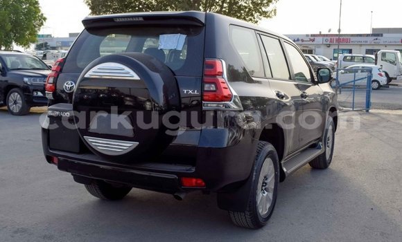 Nunua Imported Toyota Prado Nyeusi Gari ndani ya Import - Dubai nchini Bujumbura Nunua Imported Toyota Prado Nyeusi Gari ndani ya Import - Dubai nchini Bujumbura
