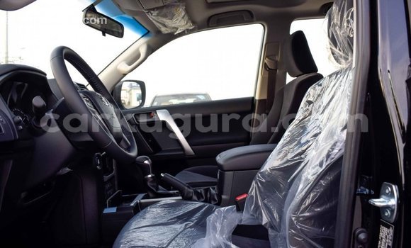 Nunua Imported Toyota Prado Nyeusi Gari ndani ya Import - Dubai nchini Bujumbura Nunua Imported Toyota Prado Nyeusi Gari ndani ya Import - Dubai nchini Bujumbura