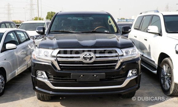 Acheter Import Voiture Toyota Land Cruiser Noir à Import - Dubai, Bujumbura Acheter Import Voiture Toyota Land Cruiser Noir à Import - Dubai, Bujumbura