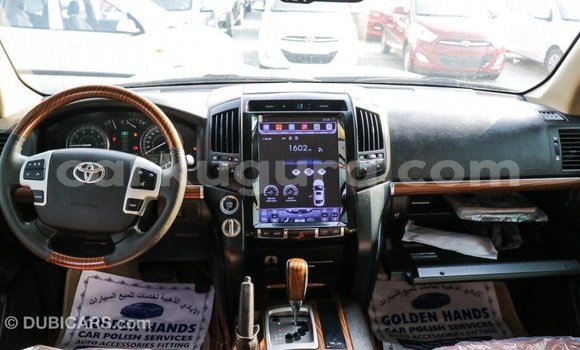 Buy Import Toyota Land Cruiser Black Car in Import - Dubai in Bujumbura Buy Import Toyota Land Cruiser Black Car in Import - Dubai in Bujumbura