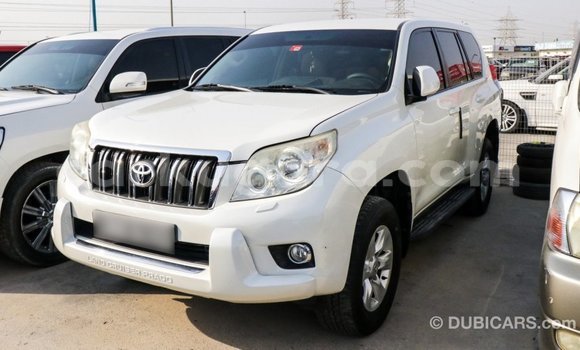 Nunua Imported Toyota Prado Nyeupe Gari ndani ya Import - Dubai nchini Bujumbura Nunua Imported Toyota Prado Nyeupe Gari ndani ya Import - Dubai nchini Bujumbura