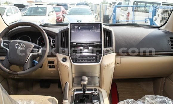 Nunua Imported Toyota Land Cruiser Nyingine Gari ndani ya Import - Dubai nchini Bujumbura Nunua Imported Toyota Land Cruiser Nyingine Gari ndani ya Import - Dubai nchini Bujumbura