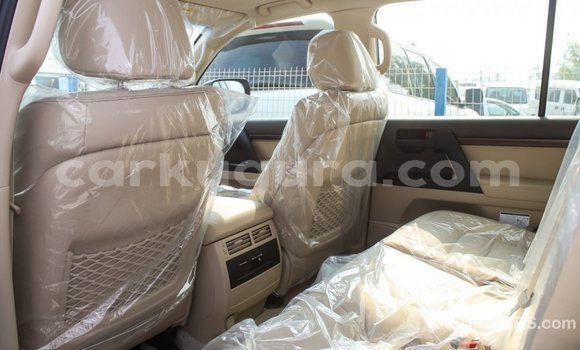 Nunua Imported Toyota Land Cruiser Nyingine Gari ndani ya Import - Dubai nchini Bujumbura Nunua Imported Toyota Land Cruiser Nyingine Gari ndani ya Import - Dubai nchini Bujumbura