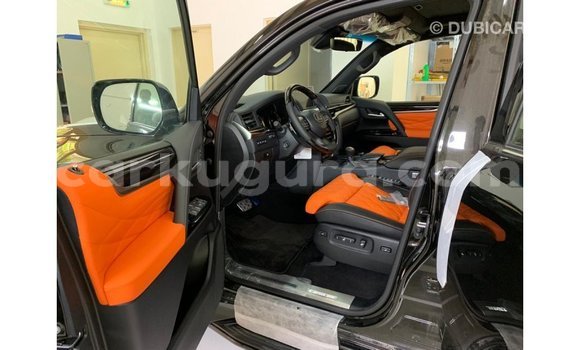 Nunua Imported Lexus LX Nyeusi Gari ndani ya Import - Dubai nchini Bujumbura Nunua Imported Lexus LX Nyeusi Gari ndani ya Import - Dubai nchini Bujumbura