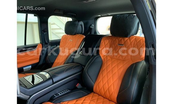 Nunua Imported Lexus LX Nyeusi Gari ndani ya Import - Dubai nchini Bujumbura Nunua Imported Lexus LX Nyeusi Gari ndani ya Import - Dubai nchini Bujumbura