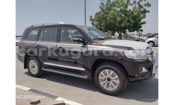 Nunua Imported Toyota Land Cruiser Nyeusi Gari ndani ya Import - Dubai nchini Bujumbura Nunua Imported Toyota Land Cruiser Nyeusi Gari ndani ya Import - Dubai nchini Bujumbura