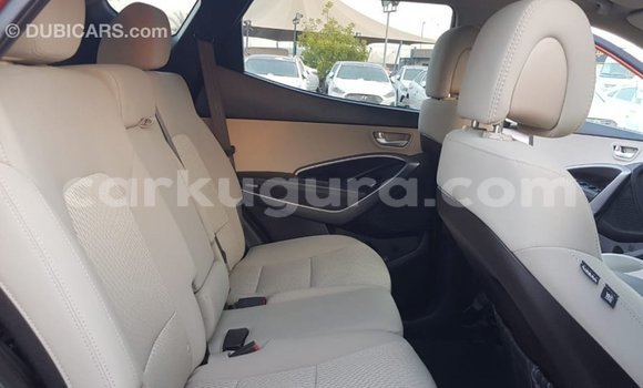Nunua Imported Hyundai Santa Fe Nyingine Gari ndani ya Import - Dubai nchini Bujumbura Nunua Imported Hyundai Santa Fe Nyingine Gari ndani ya Import - Dubai nchini Bujumbura