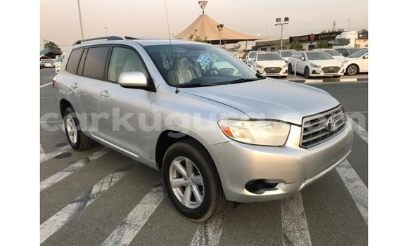 Nunua Imported Toyota Highlander Nyingine Gari ndani ya Import - Dubai nchini Bujumbura Nunua Imported Toyota Highlander Nyingine Gari ndani ya Import - Dubai nchini Bujumbura