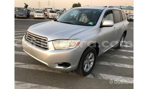 Nunua Imported Toyota Highlander Nyingine Gari ndani ya Import - Dubai nchini Bujumbura Nunua Imported Toyota Highlander Nyingine Gari ndani ya Import - Dubai nchini Bujumbura