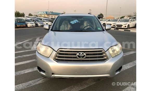Nunua Imported Toyota Highlander Nyingine Gari ndani ya Import - Dubai nchini Bujumbura Nunua Imported Toyota Highlander Nyingine Gari ndani ya Import - Dubai nchini Bujumbura