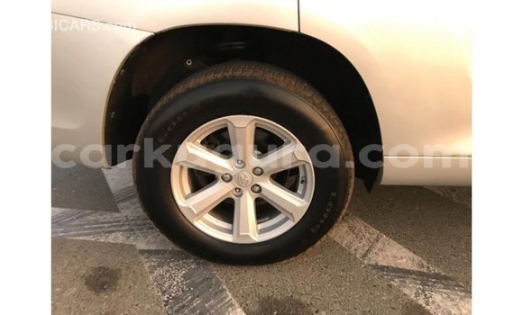 Nunua Imported Toyota Highlander Nyingine Gari ndani ya Import - Dubai nchini Bujumbura Nunua Imported Toyota Highlander Nyingine Gari ndani ya Import - Dubai nchini Bujumbura