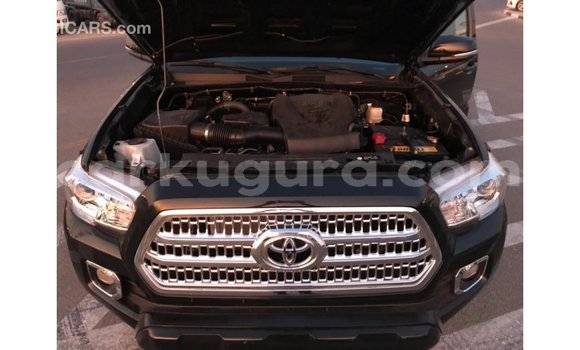 Acheter Import Voiture Toyota Tacoma Noir à Import - Dubai, Bujumbura Acheter Import Voiture Toyota Tacoma Noir à Import - Dubai, Bujumbura