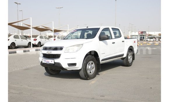 Acheter Import Voiture Chevrolet Colorado Blanc à Import - Dubai, Bujumbura