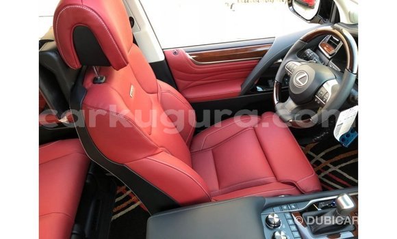 Acheter Import Voiture Lexus LX Noir à Import - Dubai, Bujumbura Acheter Import Voiture Lexus LX Noir à Import - Dubai, Bujumbura