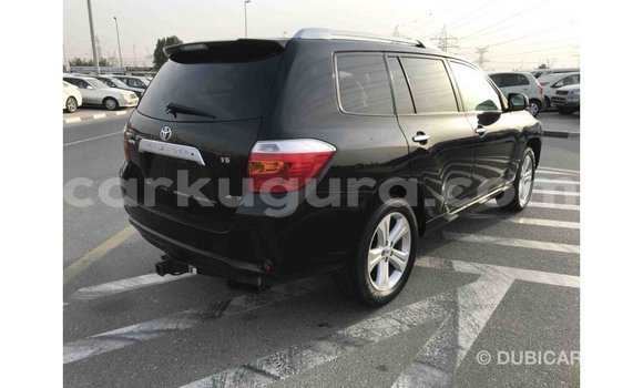 Nunua Imported Toyota Highlander Nyeusi Gari ndani ya Import - Dubai nchini Bujumbura Nunua Imported Toyota Highlander Nyeusi Gari ndani ya Import - Dubai nchini Bujumbura