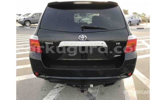 Nunua Imported Toyota Highlander Nyeusi Gari ndani ya Import - Dubai nchini Bujumbura Nunua Imported Toyota Highlander Nyeusi Gari ndani ya Import - Dubai nchini Bujumbura