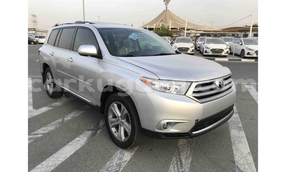 Acheter Import Voiture Toyota Highlander Autre à Import - Dubai, Bujumbura Acheter Import Voiture Toyota Highlander Autre à Import - Dubai, Bujumbura