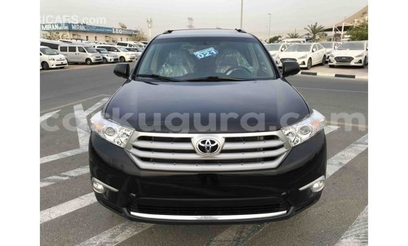 Acheter Import Voiture Toyota Highlander Noir à Import - Dubai, Bujumbura Acheter Import Voiture Toyota Highlander Noir à Import - Dubai, Bujumbura