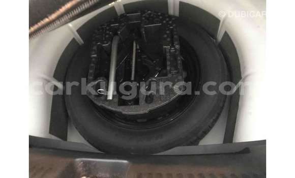 Nunua Imported Volkswagen Jetta Nyeupe Gari ndani ya Import - Dubai nchini Bujumbura Nunua Imported Volkswagen Jetta Nyeupe Gari ndani ya Import - Dubai nchini Bujumbura