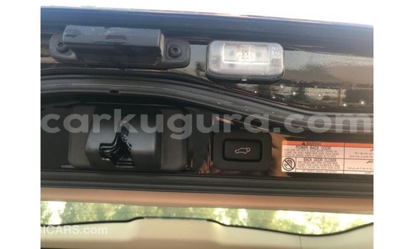 Acheter Import Voiture Toyota Land Cruiser Noir à Import - Dubai, Bujumbura Acheter Import Voiture Toyota Land Cruiser Noir à Import - Dubai, Bujumbura
