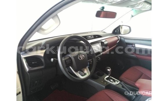 Nunua Imported Toyota Hilux Nyingine Gari ndani ya Import - Dubai nchini Bujumbura Nunua Imported Toyota Hilux Nyingine Gari ndani ya Import - Dubai nchini Bujumbura