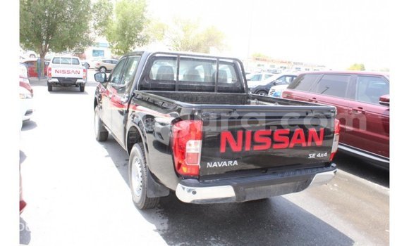 Nunua Imported Nissan Navara Nyeusi Gari ndani ya Import - Dubai nchini Bujumbura Nunua Imported Nissan Navara Nyeusi Gari ndani ya Import - Dubai nchini Bujumbura