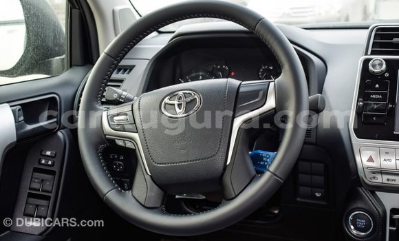 Nunua Imported Toyota Prado Nyeusi Gari ndani ya Import - Dubai nchini Bujumbura Nunua Imported Toyota Prado Nyeusi Gari ndani ya Import - Dubai nchini Bujumbura
